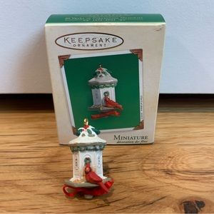 Vintage Hallmark Keepsake Ornament, Clever Cardinal, Miniature Series.  2003.